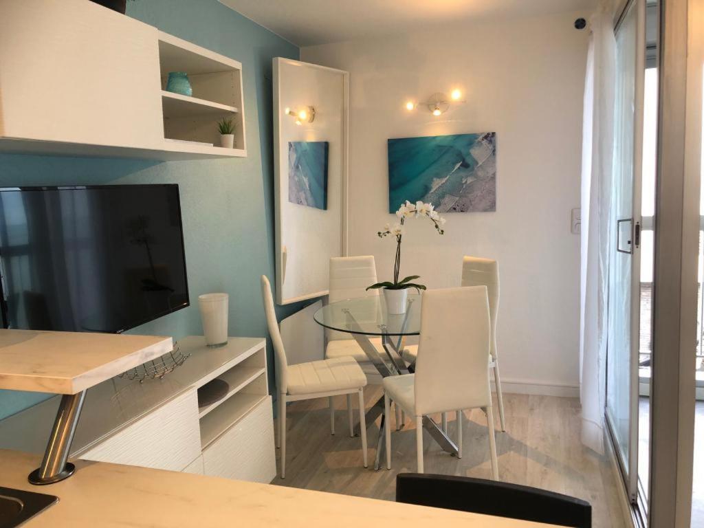 Les Pieds Dans L'Eau Apartment Agde Exterior foto